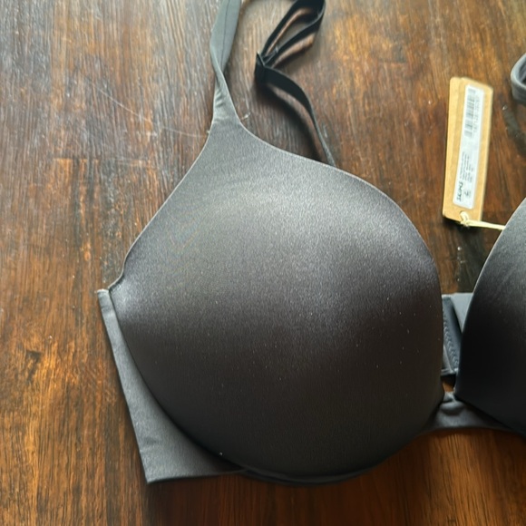 SKIMS Ultimate Collection Push Up Plunge Bra NWT - Picture 3 of 8